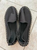 Schwarze Espadrilles in der Größe 36 Nordrhein-Westfalen - Solingen Vorschau