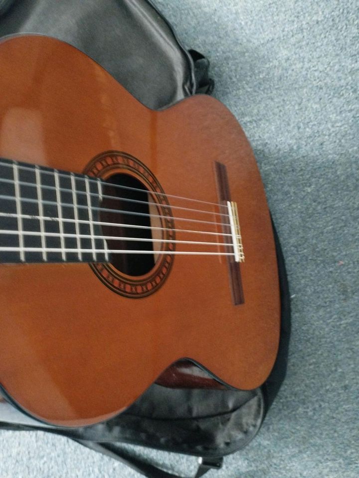 Ich verkaufe meine Gitarre in Minden