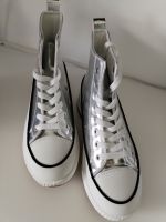 Sneaker NEU Gr. 39 silber metallic Nordrhein-Westfalen - Gummersbach Vorschau