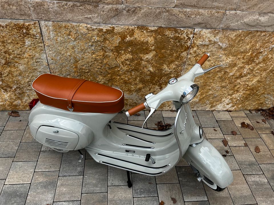 VESPA 50 VESPA 125ccm V50 ‼️FRISCH RESTAURIERT‼️ VESPA in Nördlingen