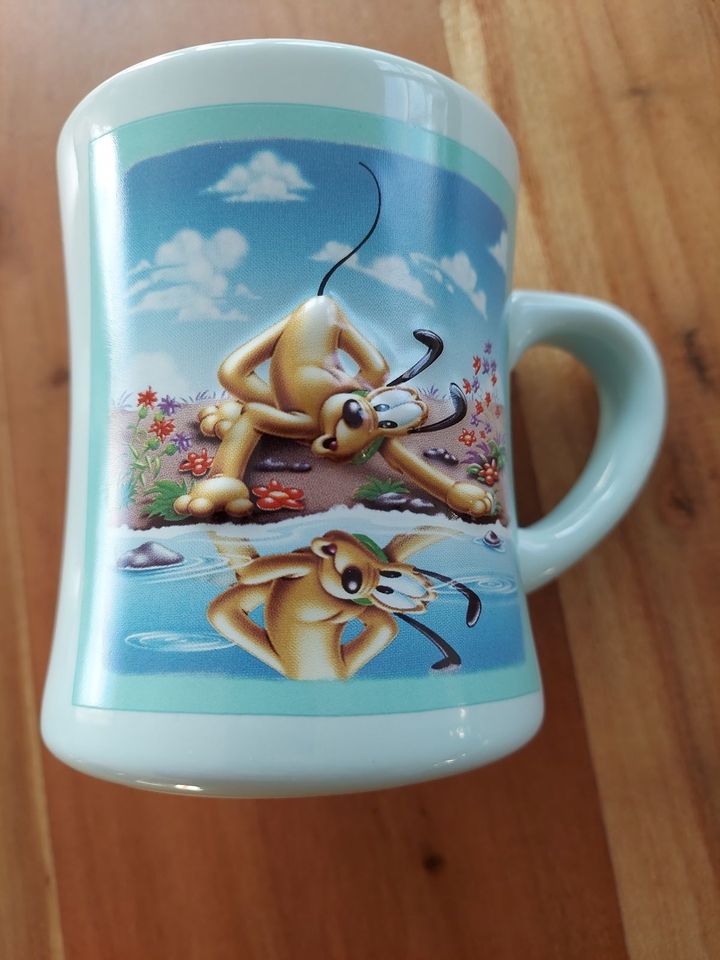 Disney "Pluto" Becher Tasse Mug Cup Rarität Retro in Marschacht