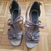 Schicke Sandalen Sandaletten mit Keilabsatz - der Sommer naht! Baden-Württemberg - Tübingen Vorschau