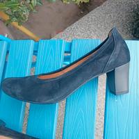 Pumps Gabor Gr 38,5 Nubukleder schwarz Niedersachsen - Isernhagen Vorschau