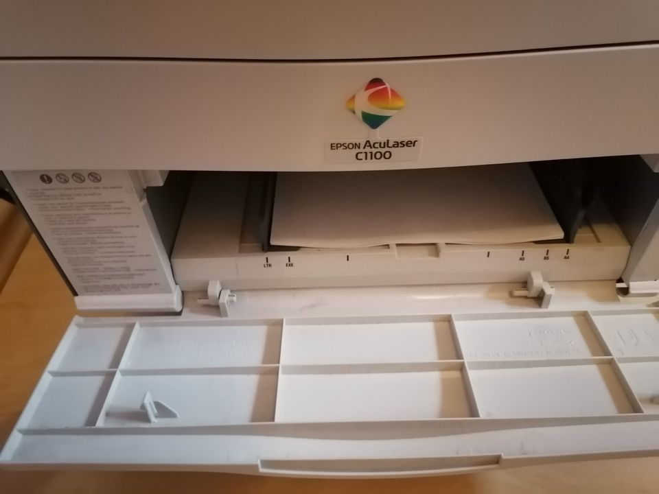 EPSON-Farblaserdrucker - Aculaser C1100 - reparaturbedürftig in Geiselhöring