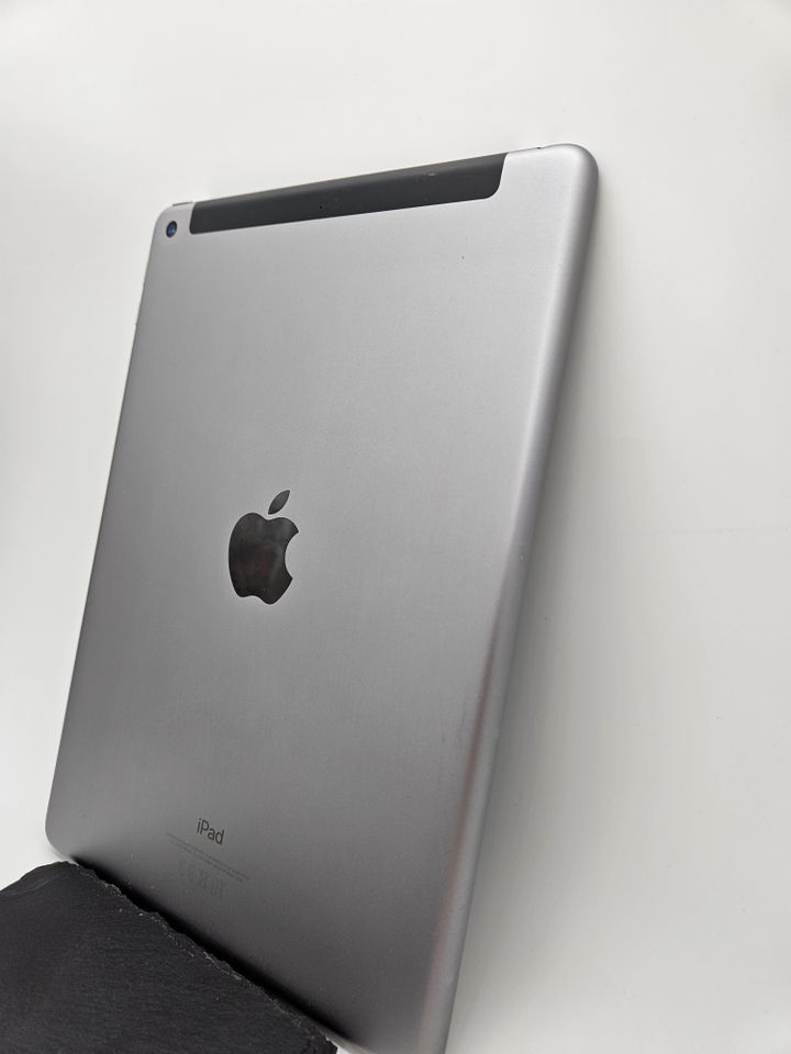 ✅Apple iPad 6 - 9.7" | 128 GB | Touch | Schule | UNI | Tablet | Batterie 78,4%| Wifi | Cellular✅ in Iserlohn
