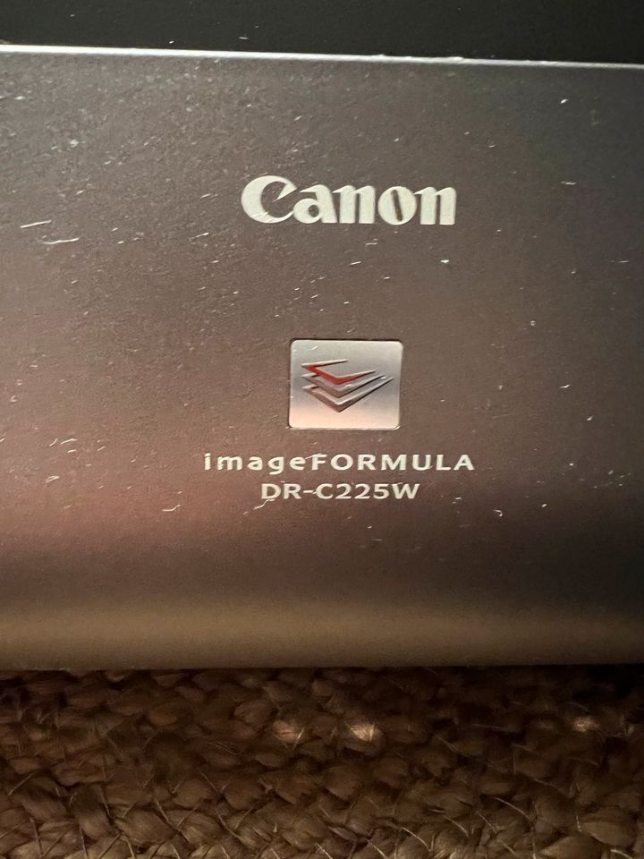 Canon imageFORMULAR DR-C225W Dokumentenscanner in Lehre