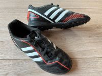 Fußballschuhe Adidas Größe 32 / 1 schwarz neon rot Fussball Nordrhein-Westfalen - Lennestadt Vorschau