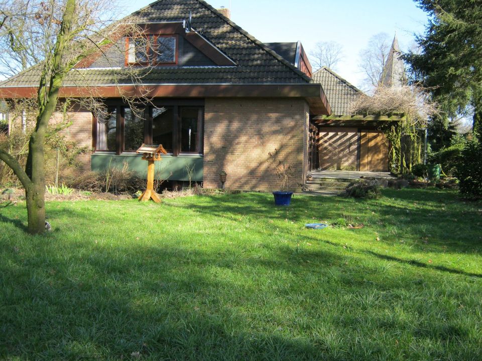 Einfamilienhaus, provisionsfrei, schöner Garten, zentrale Lage in Selsingen