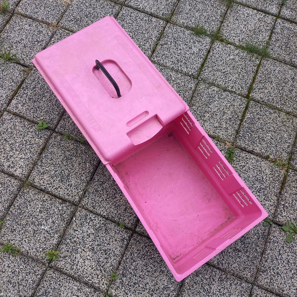 Transport-Kiste / -Box für Kleintiere in Velbert