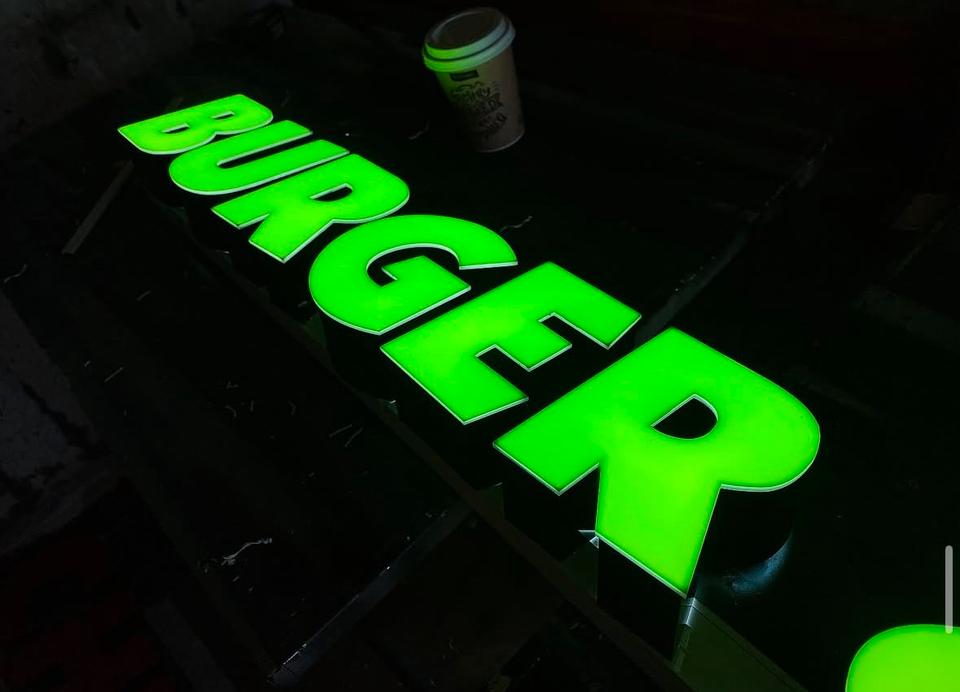 3D LED Buchstaben - Leuchtreklame - Aussenwerbung - led Buchstabe in Bielefeld
