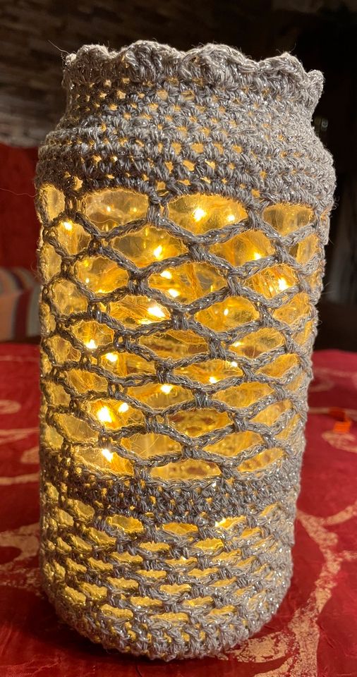 Handmade Vase gehäkelt in Dorum