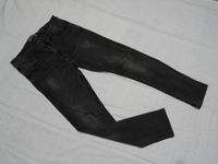 Jungen Clockhouse C&A Jeans skinny leg grau Gr 176  32 / 32 Nordrhein-Westfalen - Neuenkirchen Vorschau