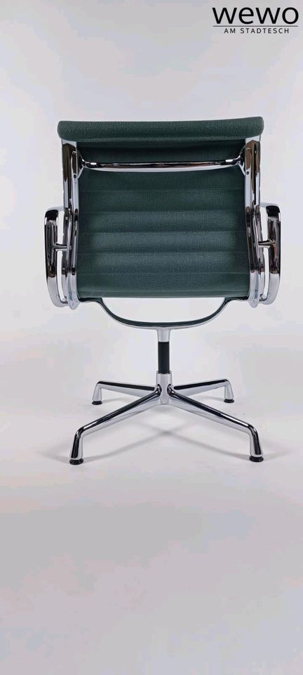 Vitra Charles Eames EA 108 Chair Hopsack drehbar Chrom Konferenz in Schüttorf