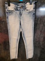 Jeans slim Next Gr. 140 146 Sachsen - Markkleeberg Vorschau