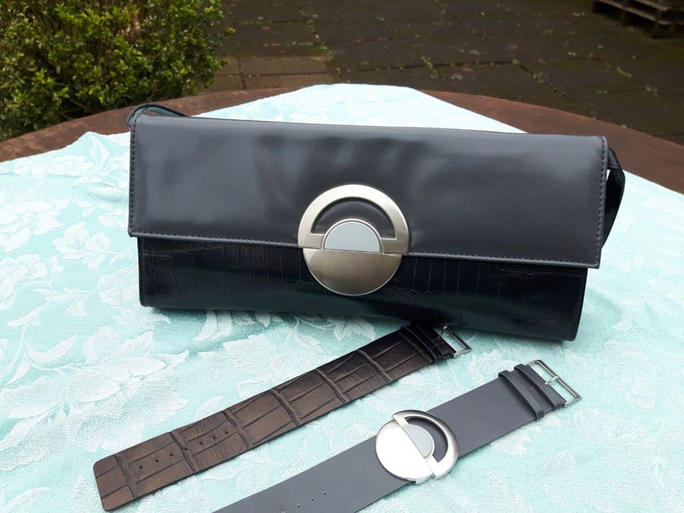 Pierre Lang Clutch mit Lederarmbändern in Hittbergen