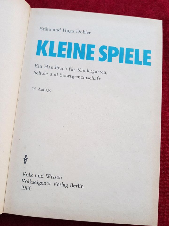 DDR Sachbuch Kindergarten Erika Hugo Döbler: Kleine Spiele in Leipzig