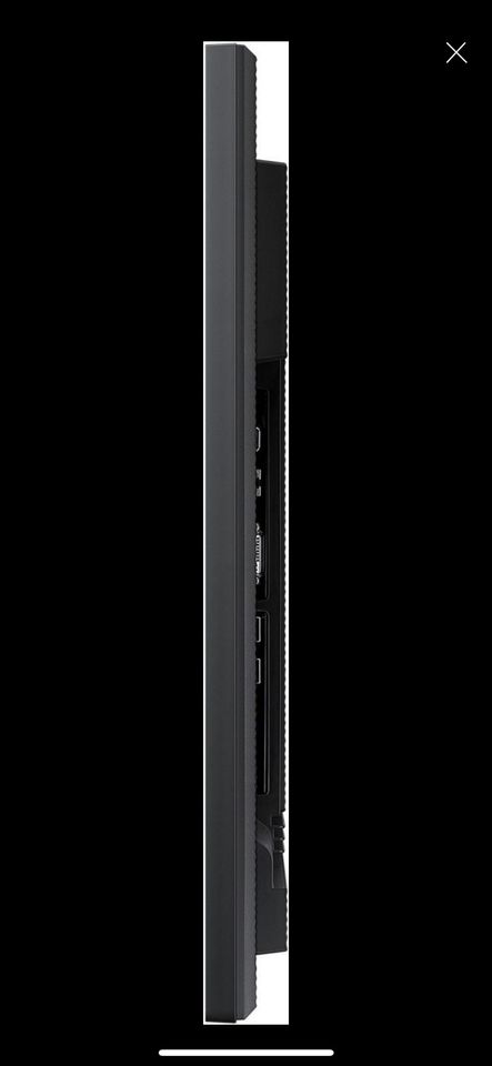 Samsung 65“ 4K Bildschirm QB65R HDR UHD mit Wandhalterung in Bochum
