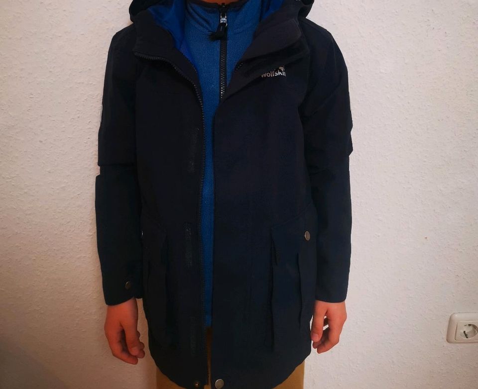 Jack Wolfskin 3 in 1 Jacke Parka Gr. 128 in Essen-Margarethenhöhe