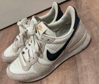 Sneaker Turnschuhe Damen Internationalist von Nike Hessen - Gießen Vorschau