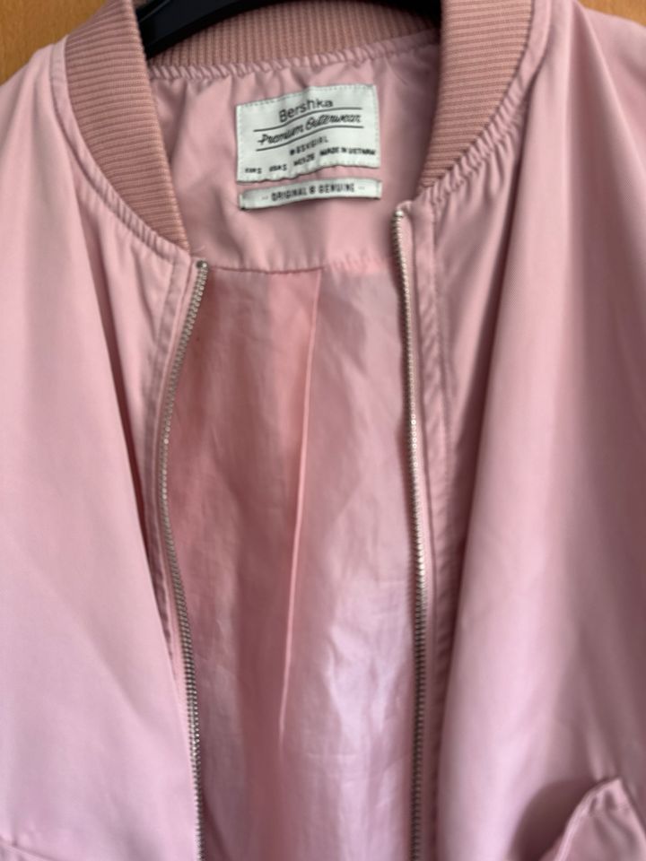 Blouson Jacke Gr S rosa Gr S 34 36 wie neu Frühling in Recke