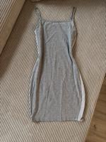 Kleid grau gr. M Niedersachsen - Brockel Vorschau