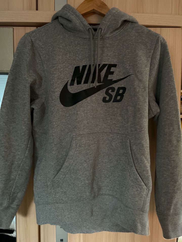 Nike SB Icon Hoodie/Kapuzenpullover (Größe XS) in Bayern - Ansbach | eBay  Kleinanzeigen ist jetzt Kleinanzeigen