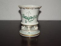 Meissen indisch Grün schöne Vase auf Löwenfüße ( SEHR GUT ) Hamburg-Mitte - Hamburg St. Georg Vorschau