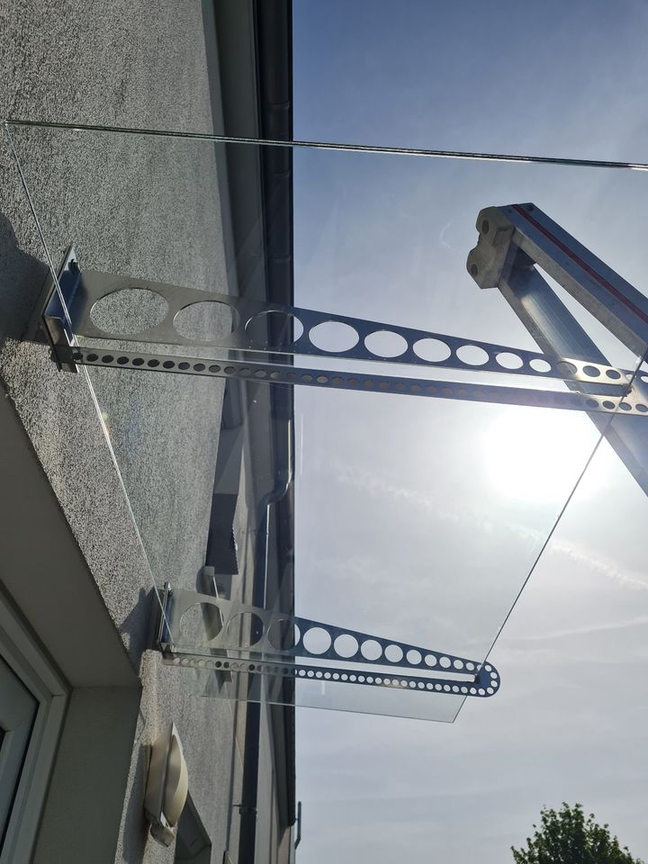 Glasreinigung - Fensterputzen - Privat und Gewerblich in Gelsenkirchen