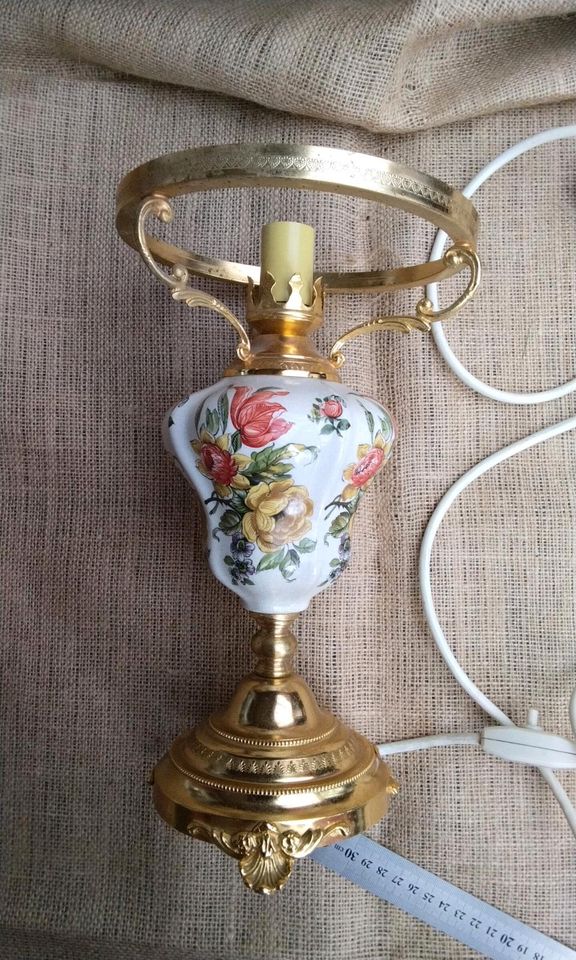 Tischlampe Lampe vintage Antik Alt Keramik in Hückelhoven