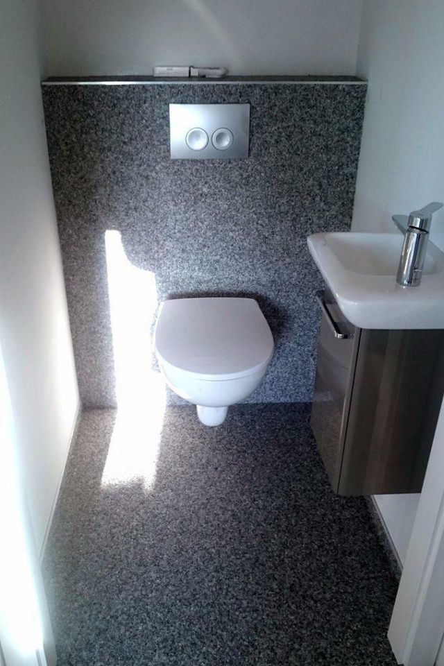 Steinteppich im Badezimmer/Gäste-WC in Mülheim (Ruhr)