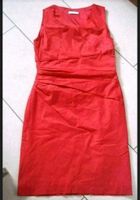 Lady in Red: Kleid mit Raffung ROT von Rène Lezard Gr. 38/40 Bayern - Gaimersheim Vorschau