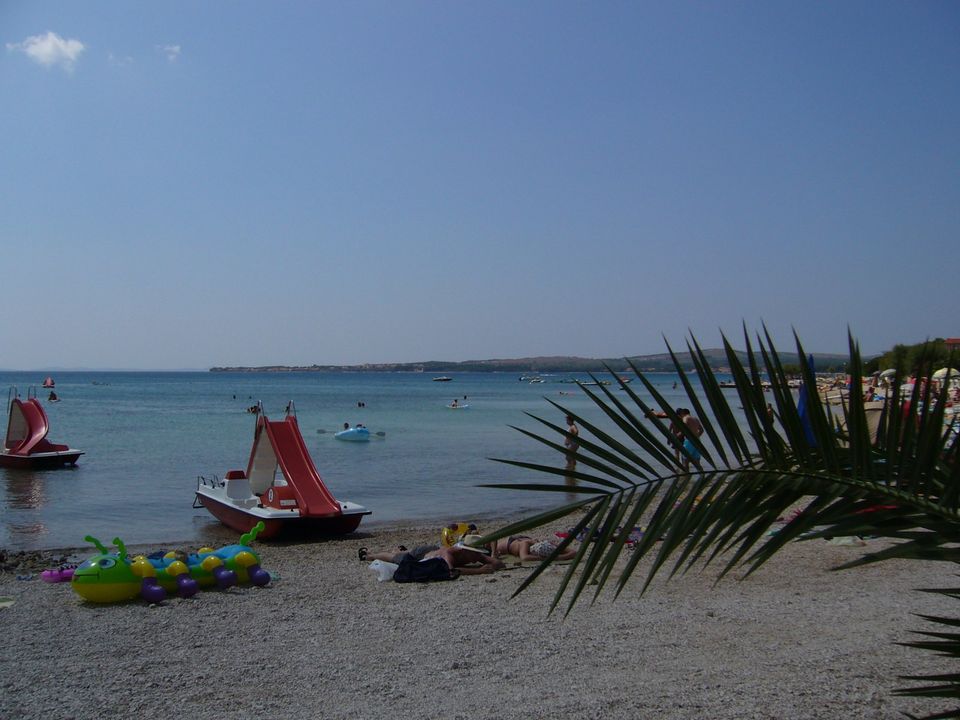 Kroatien Urlaub bei Zadar - Ferienwohnung direkt am Meer für 2024 in Leverkusen