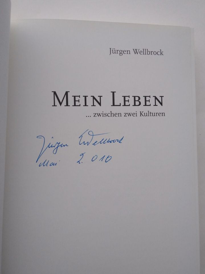 BREMEN : Jürgen Wellbrock...Mein Leben zwischen 2 Kulturen, sign in Bremen