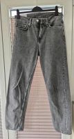 h&m Jeanshose 30 / 32 Relaxed fit grau Wuppertal - Elberfeld Vorschau