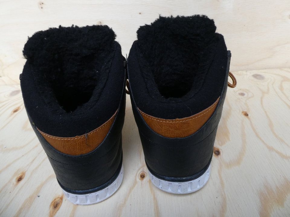 Djinns Wunk Fur-Wool gefütterter Sneaker Gr. 41 wie neu OVP in Hollenstedt