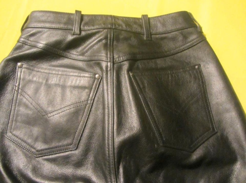 Lederhose, Bikerhose Größe 48 in Cham