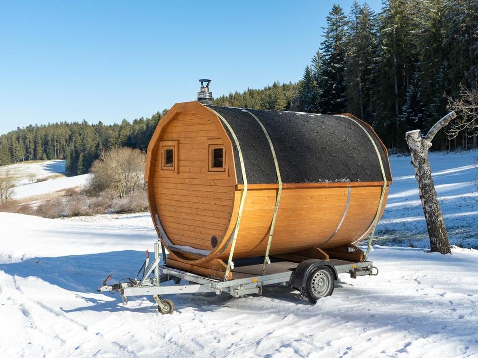 Fasssauna mieten mobile Sauna Heimatwärme Saunafass in Villingen-Schwenningen