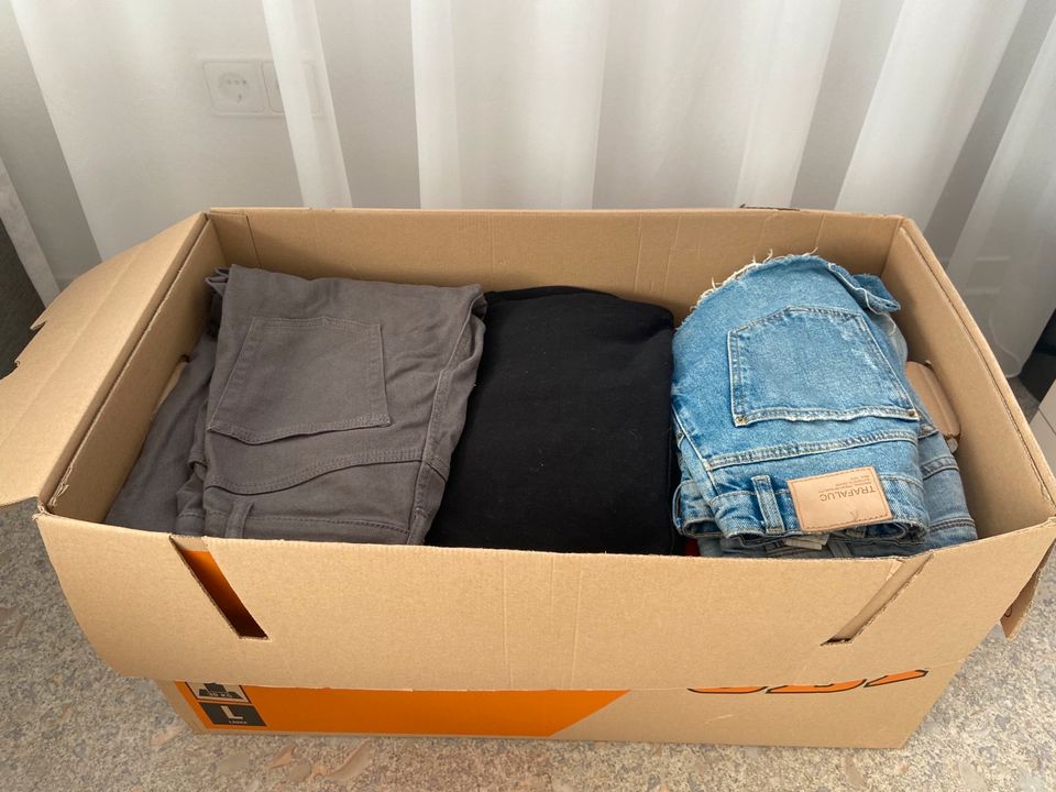 Kleidungspaket Kiste voller Kleidung 28teilig in Zweibrücken