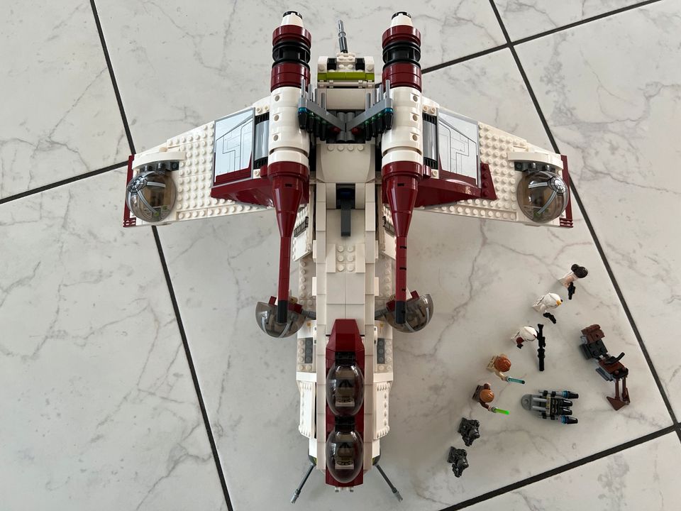 Lego Star Wars 75021 Republic Gunship in Frontenhausen