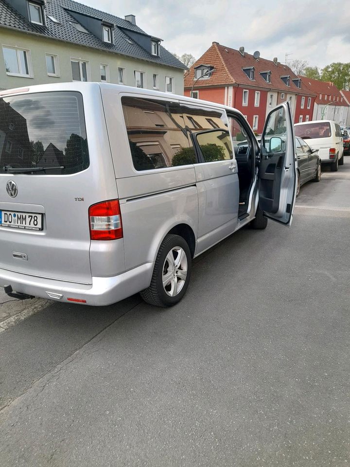 T5 mit AT Motor 8 Sitzer tüv neu viele Neuteile in Dortmund