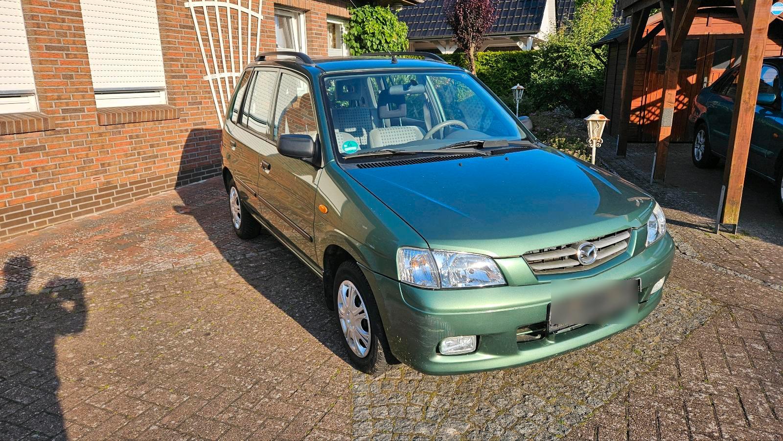 Abbildung des Autos Mazda Demio Automatik TÜ…