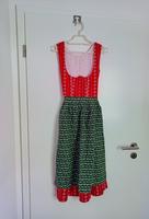 Dirndl rot Schürze grün Gr. 34/36, 100% BW, getragen Sachsen - Rochlitz Vorschau