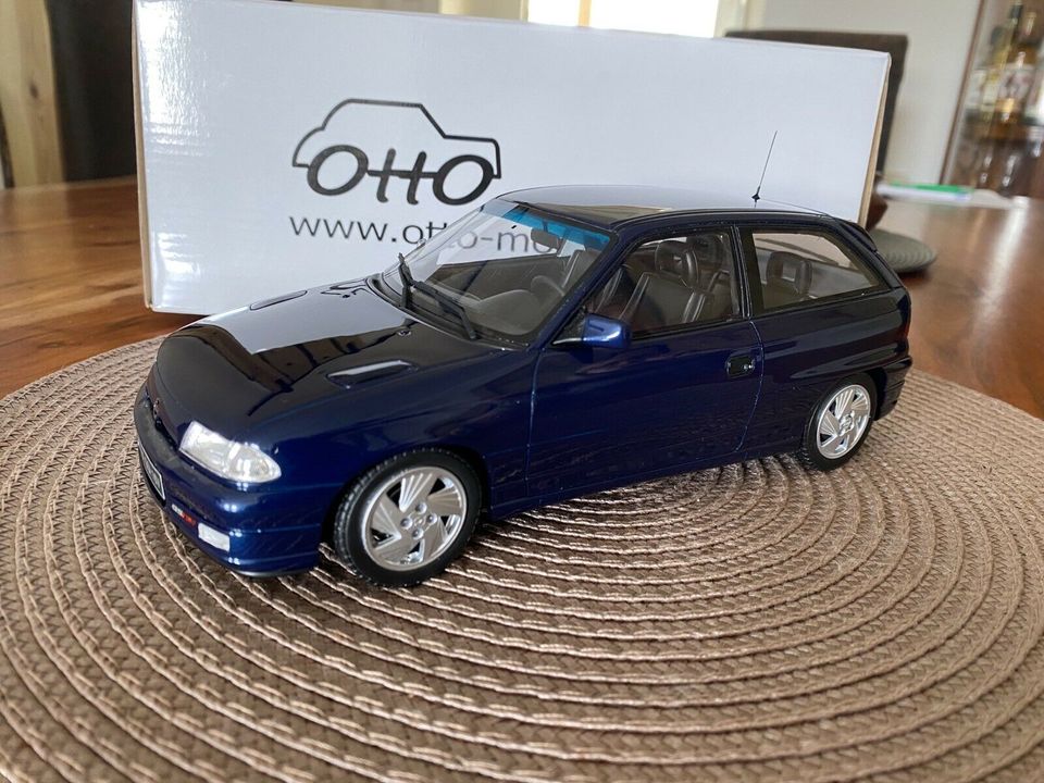 Opel Astra F 2.0 16v GSI Otto mobile 1:18 RAR sehr selten in Oberheldrungen