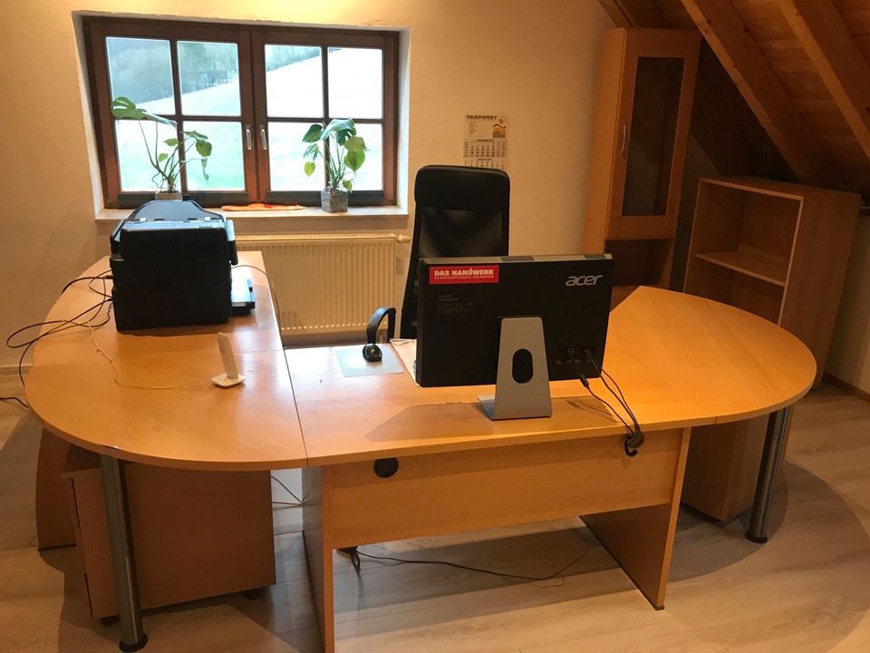 Büromöbel Komplettset in Gau-Odernheim