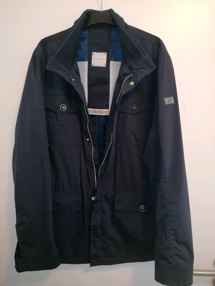 Bugatti Jacke Herren Übergangsjacke gr. 54 in Nürtingen