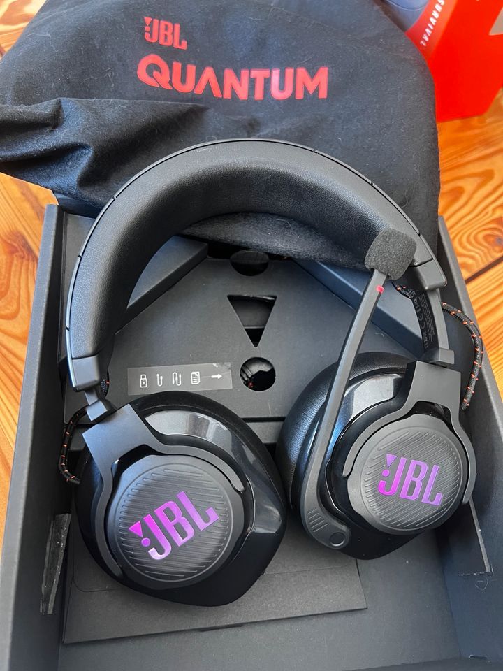 JBL Bluetooth Headset in Rendsburg