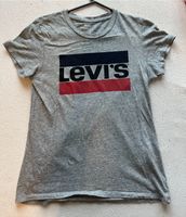T-Shirt von der Marke Levi’s Größe XS Lübeck - St. Lorenz Süd Vorschau