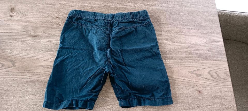 H&M Shorts Gr. 110 in Mildstedt