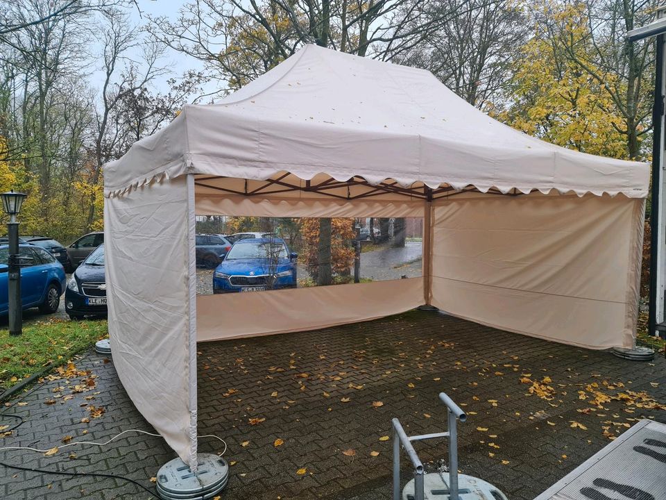 Zeltverleih Zelt mieten Partyzelt Zeltbau Hochzeit in Kamp-Lintfort