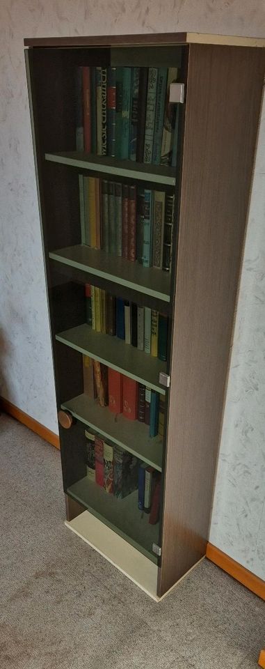 Bücherregal in Eutin
